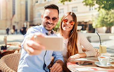 SesliReal.Com: Kalbin Sesi Burada Yükseliyor